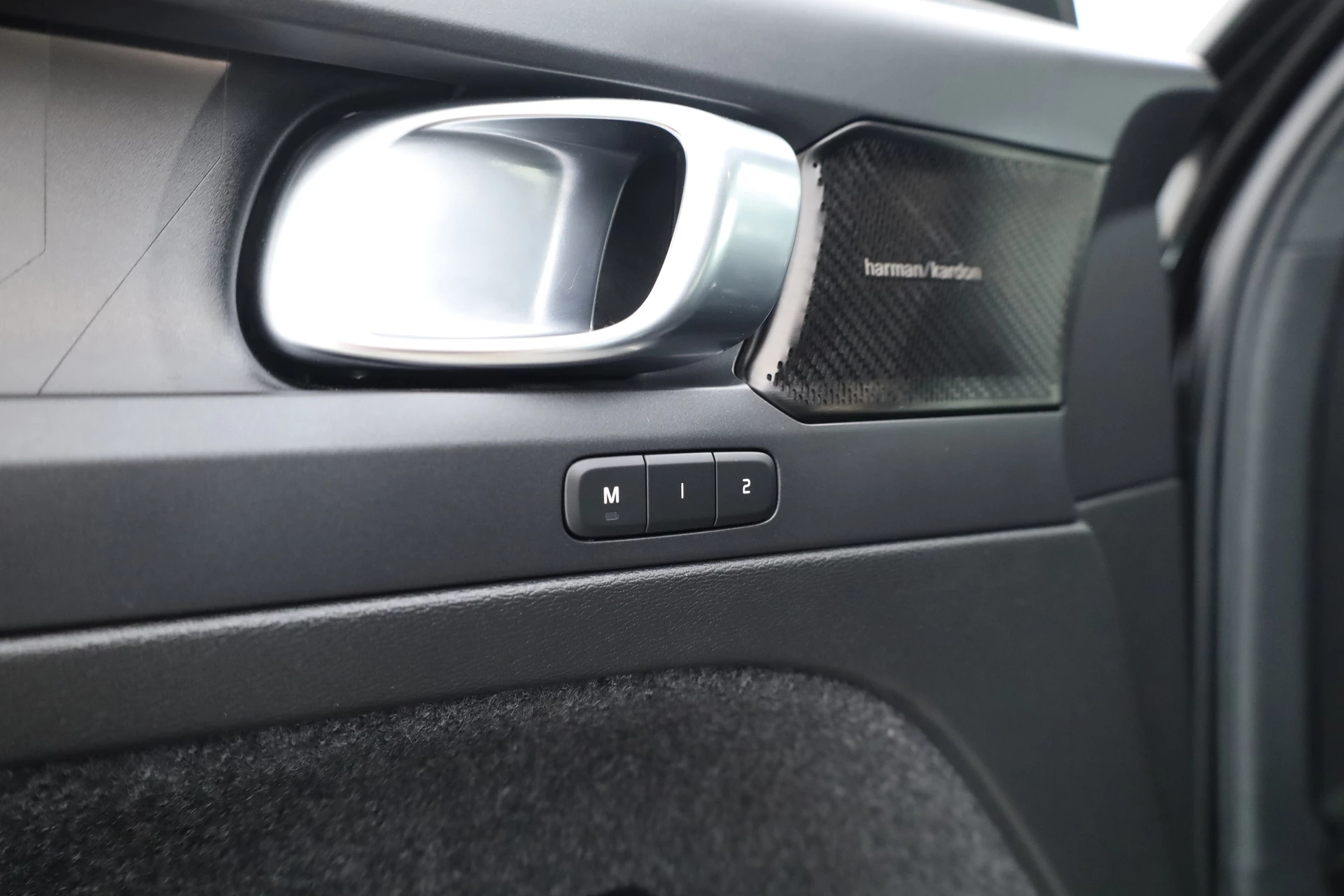 Hoofdafbeelding Volvo C40