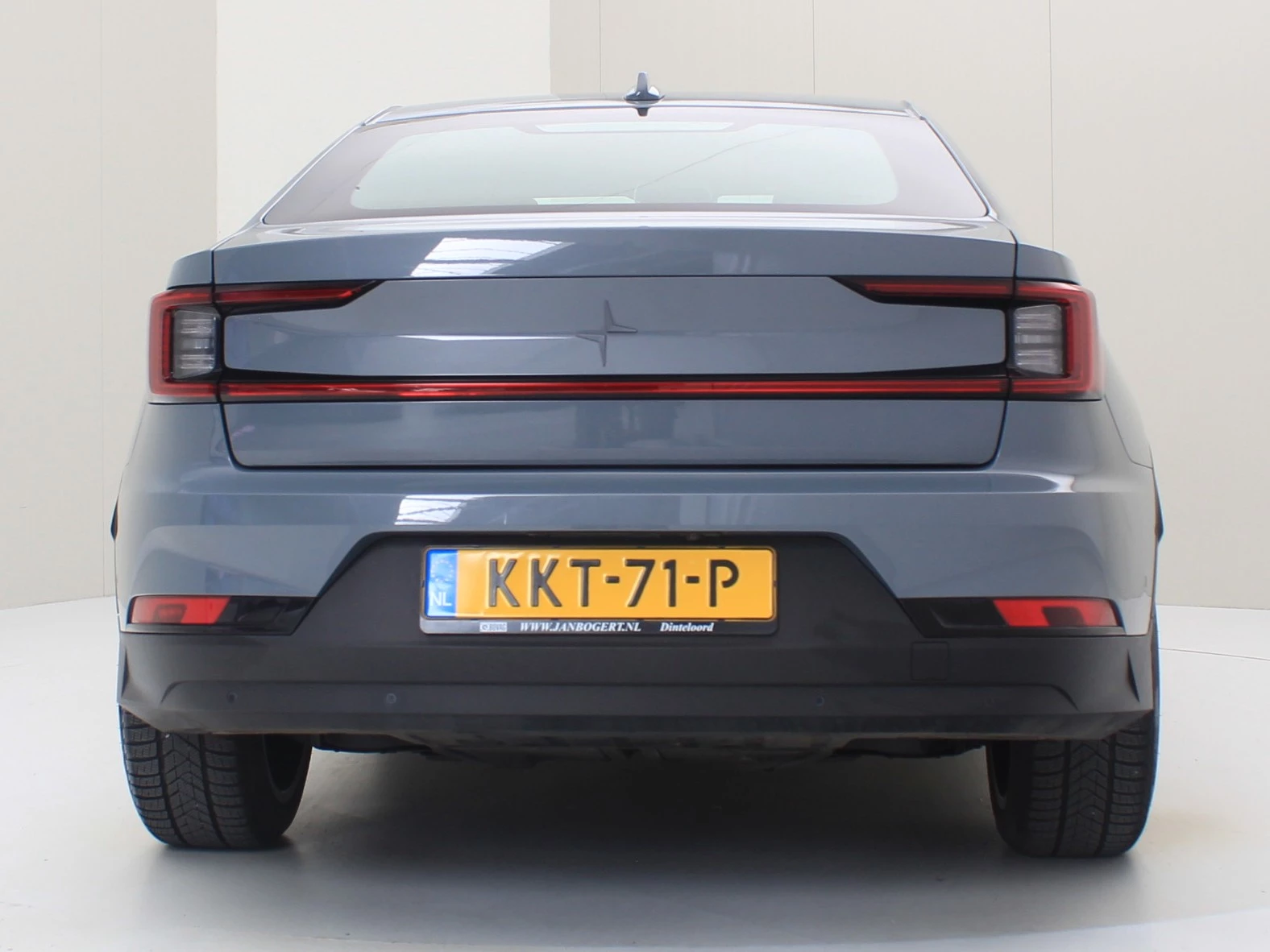 Hoofdafbeelding Polestar 2