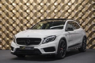 Mercedes-Benz GLA-klasse GLA45 AMG 381pk Facelift 4MATIC Panoramadak Schaalstoelen RACE Harman/Kardon Carbon Camera Clima 20" LMV