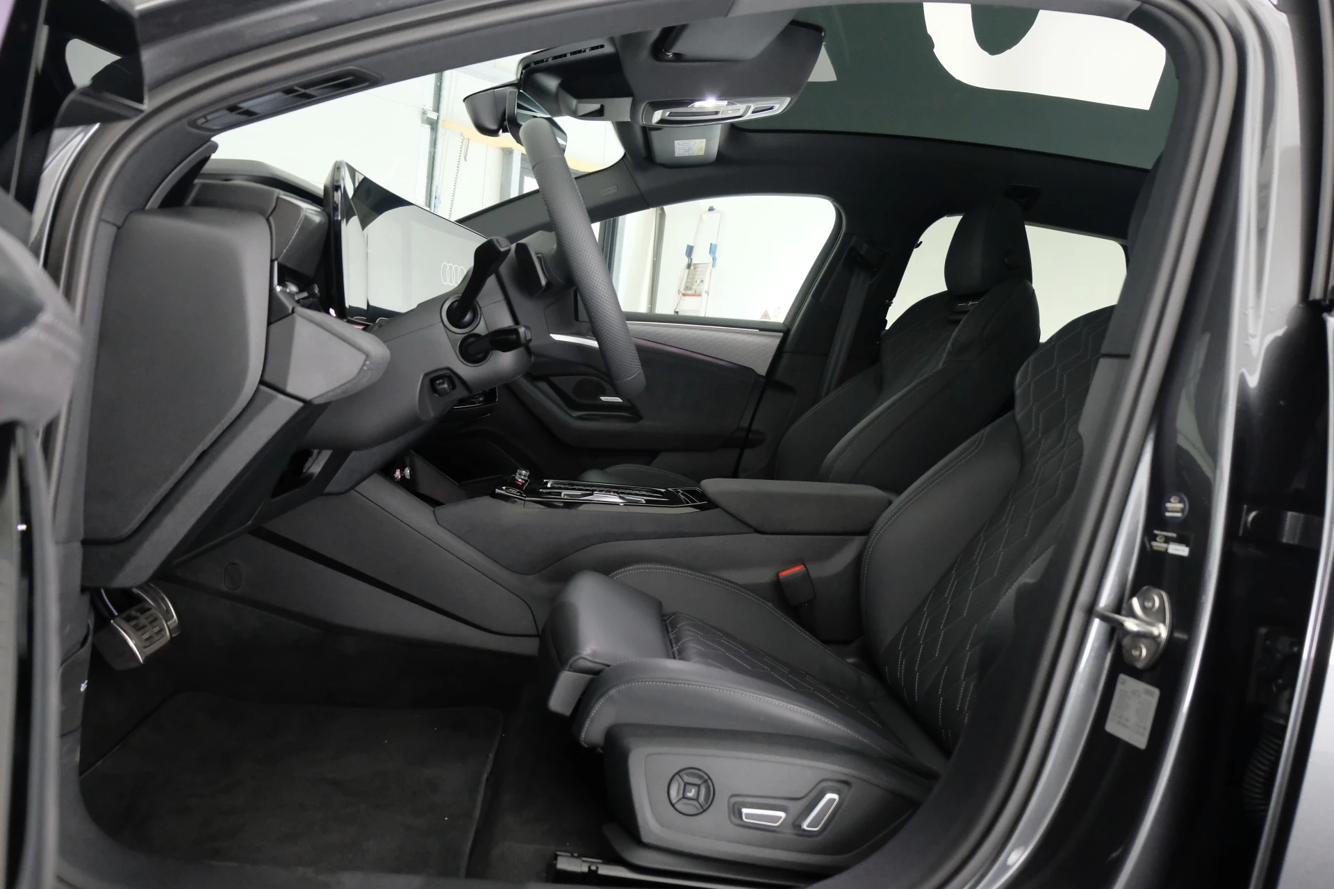 Hoofdafbeelding Audi A6 Avant e-tron
