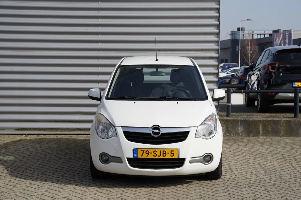 Hoofdafbeelding Opel Agila