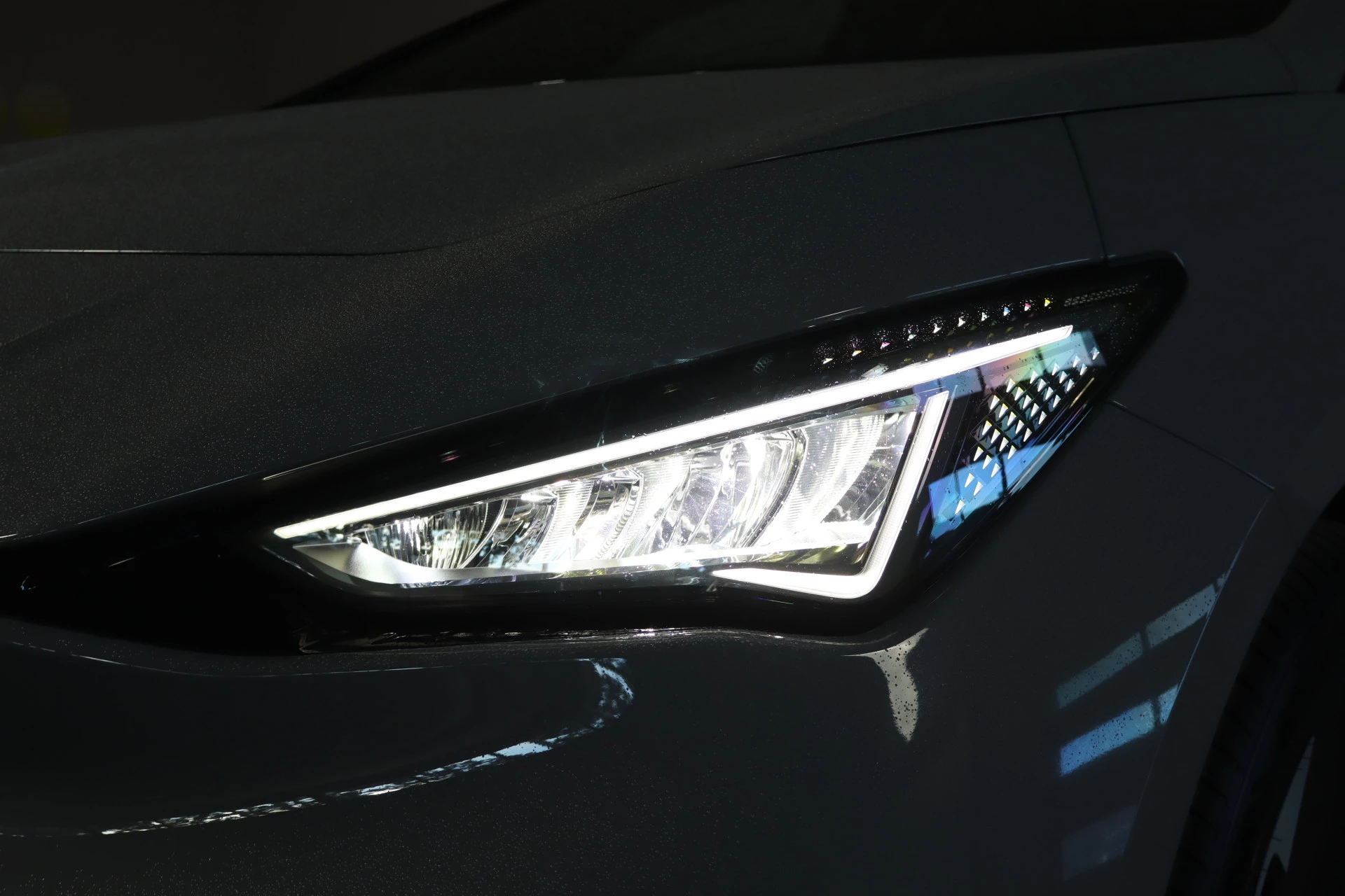 Hoofdafbeelding CUPRA Born