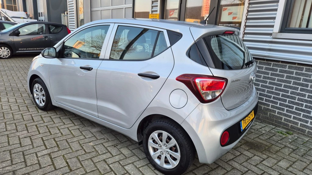 Hoofdafbeelding Hyundai i10