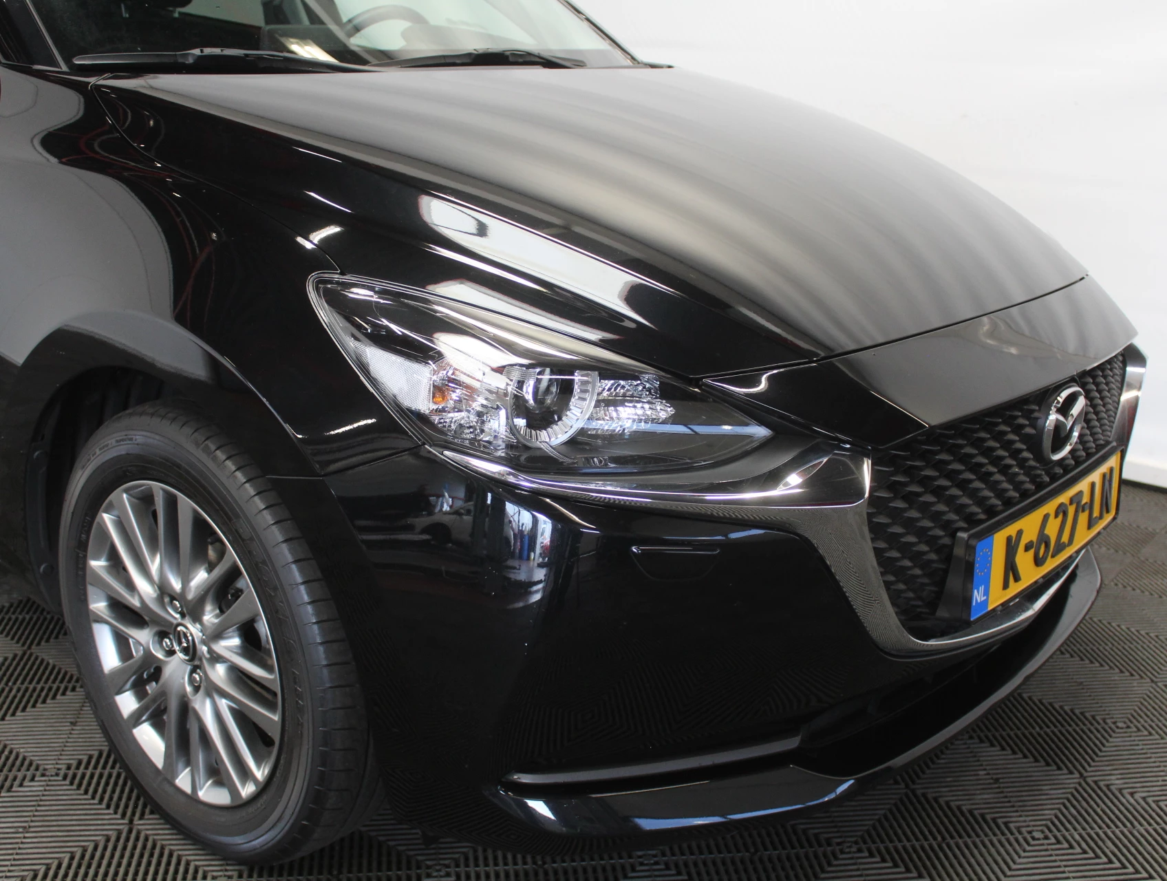 Hoofdafbeelding Mazda 2