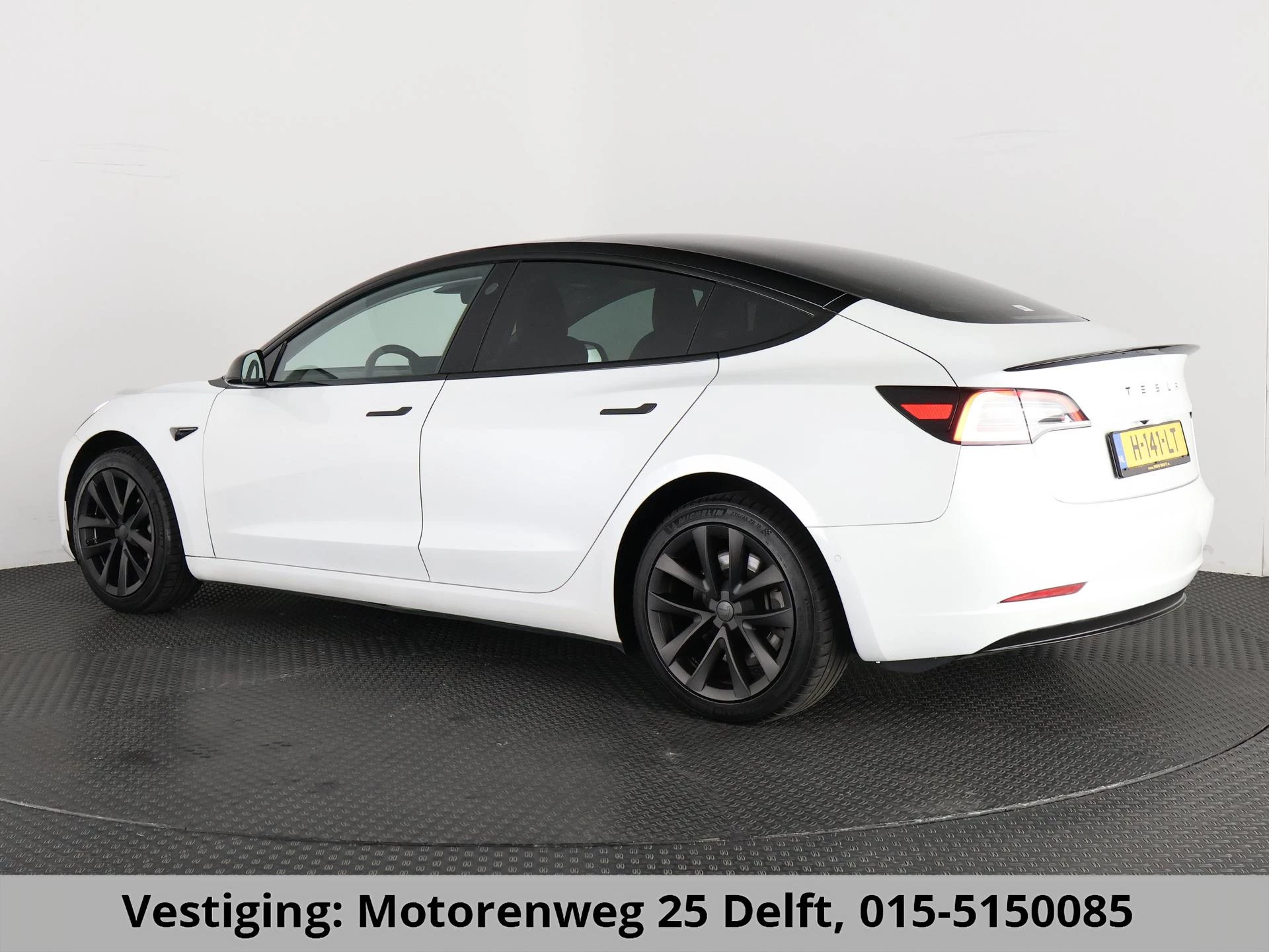 Hoofdafbeelding Tesla Model 3