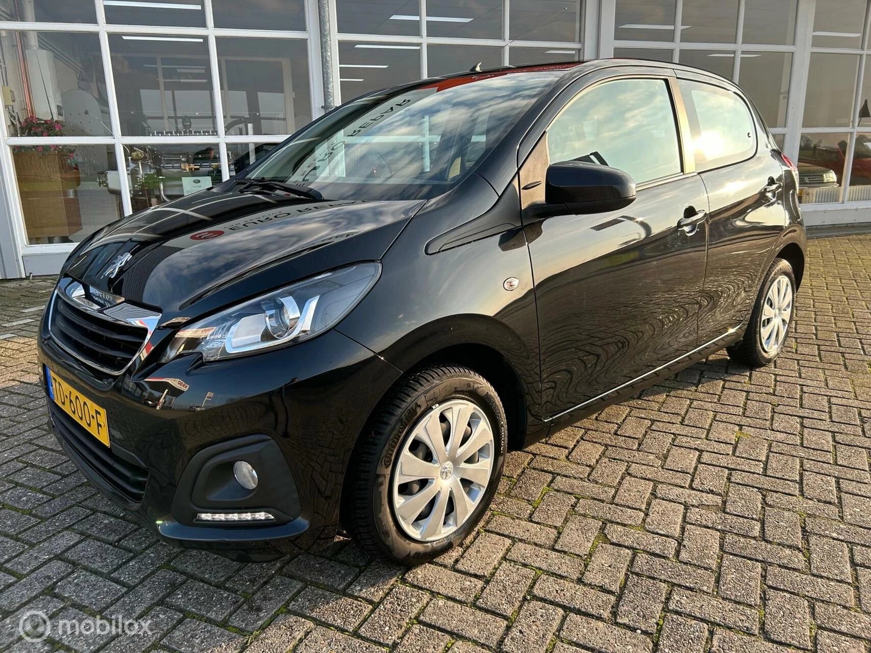 Hoofdafbeelding Peugeot 108