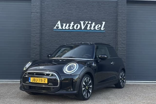 MINI Electric Cooper SE Panodak | Head-Up | Sportleder | Adaptive Cruise | Camera | Stoelverwarming
