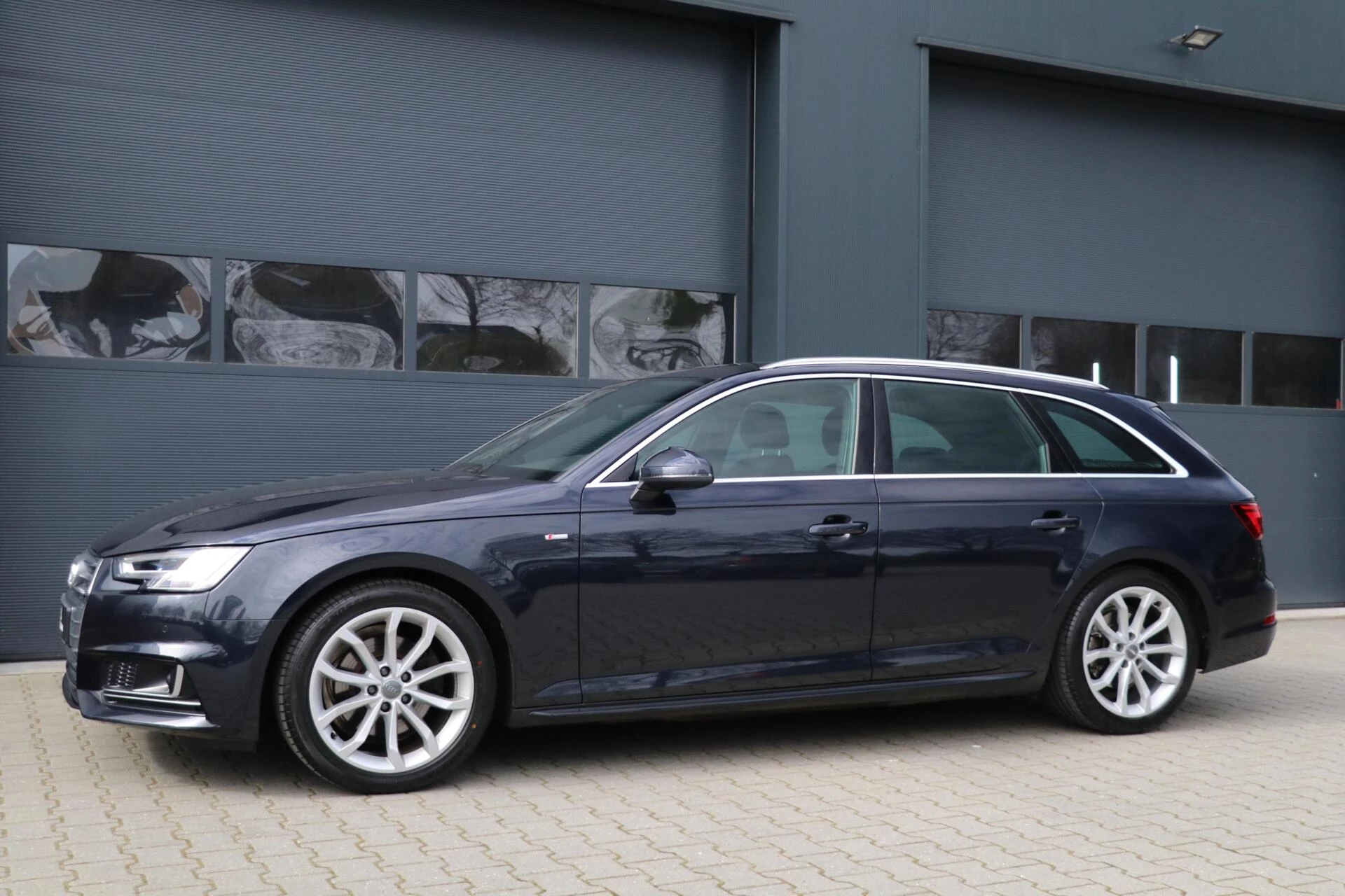 Hoofdafbeelding Audi A4