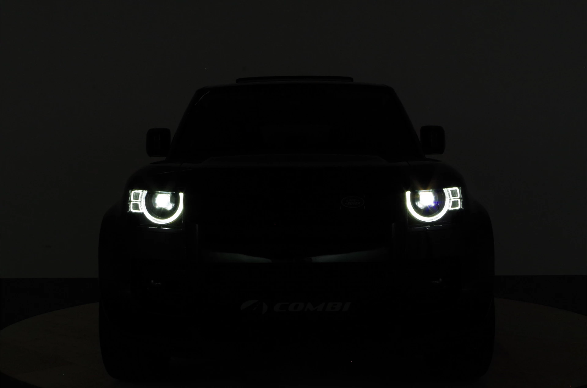 Hoofdafbeelding Land Rover Defender