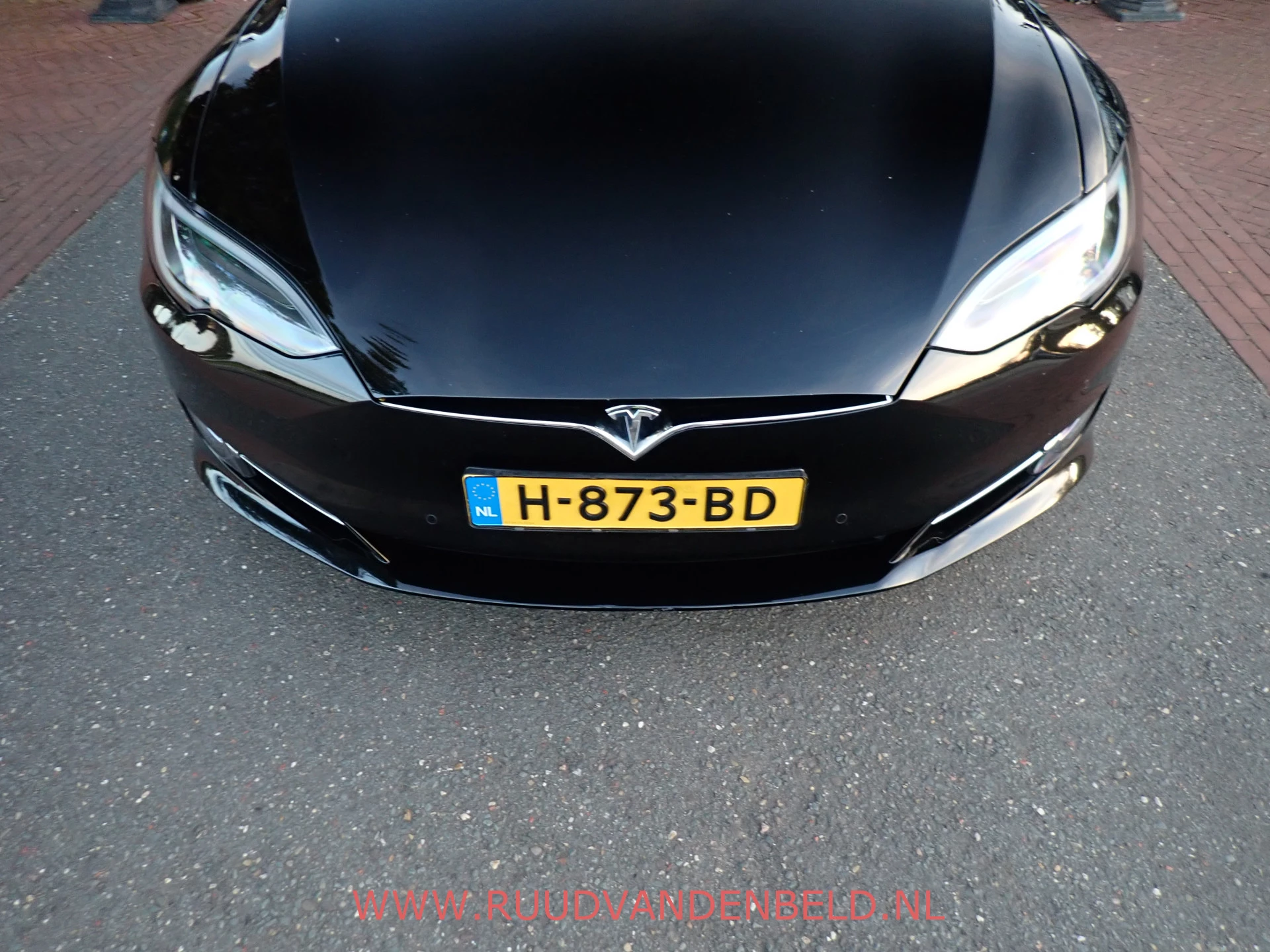 Hoofdafbeelding Tesla Model S