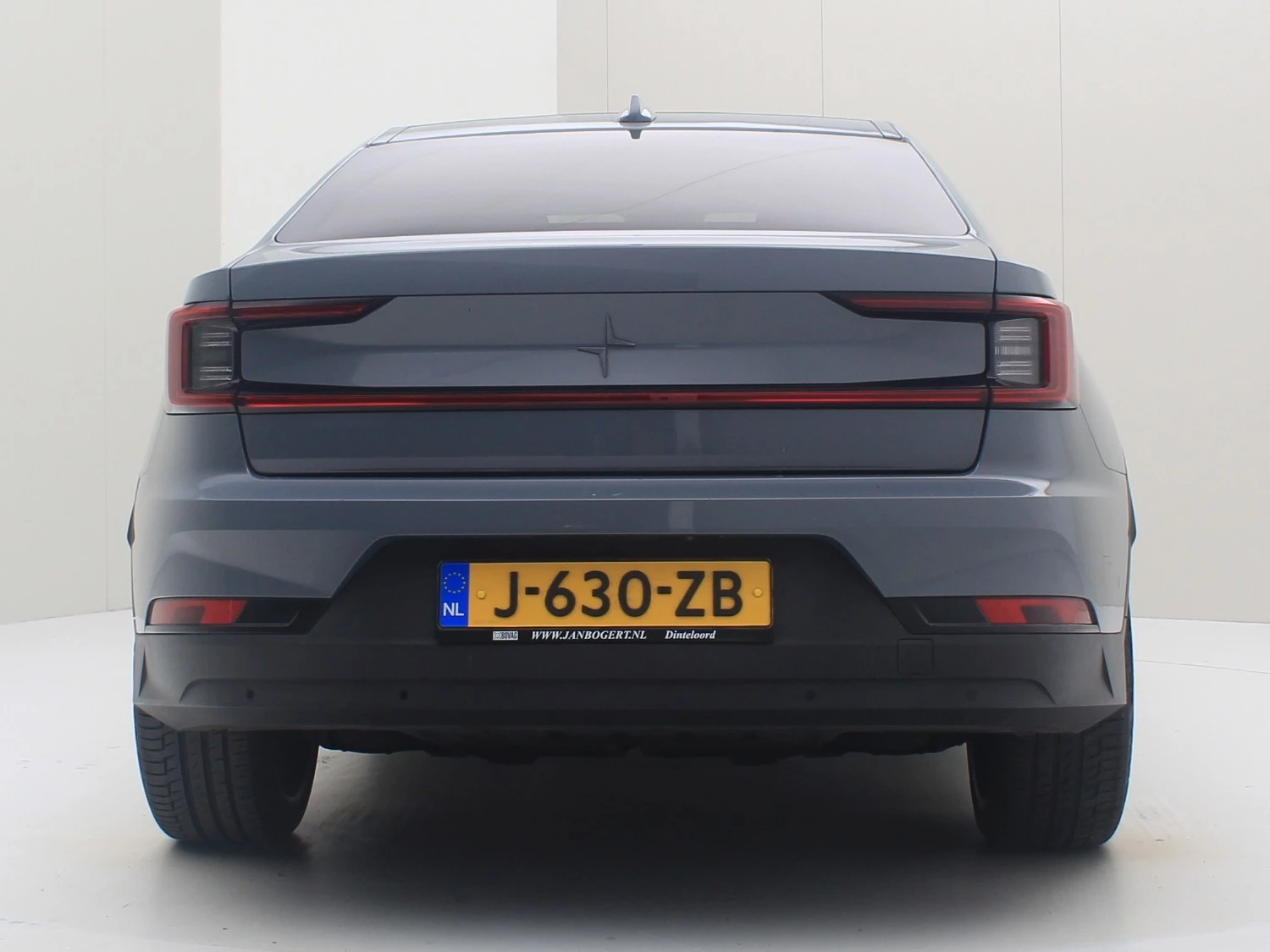 Hoofdafbeelding Polestar 2