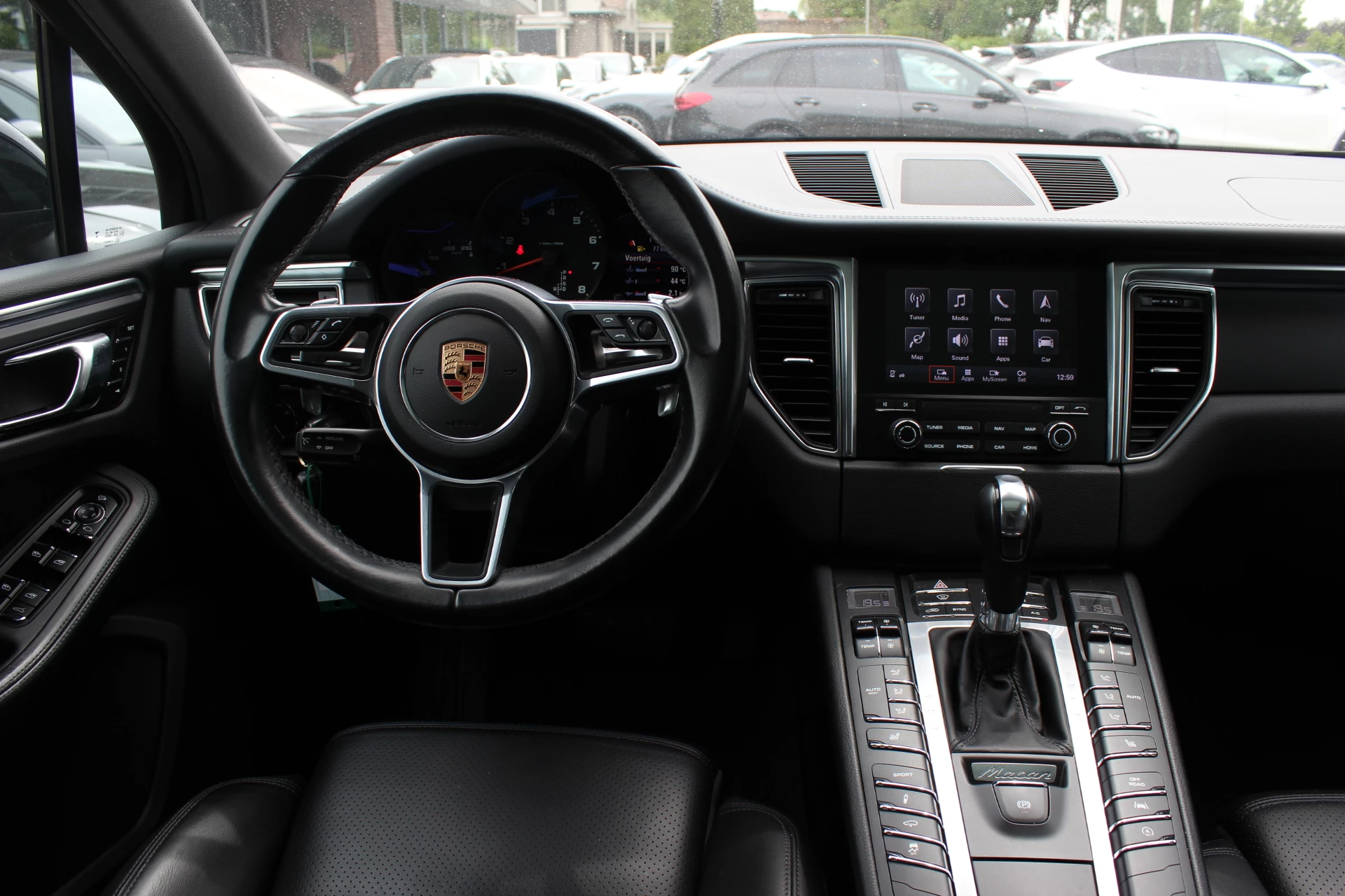 Hoofdafbeelding Porsche Macan