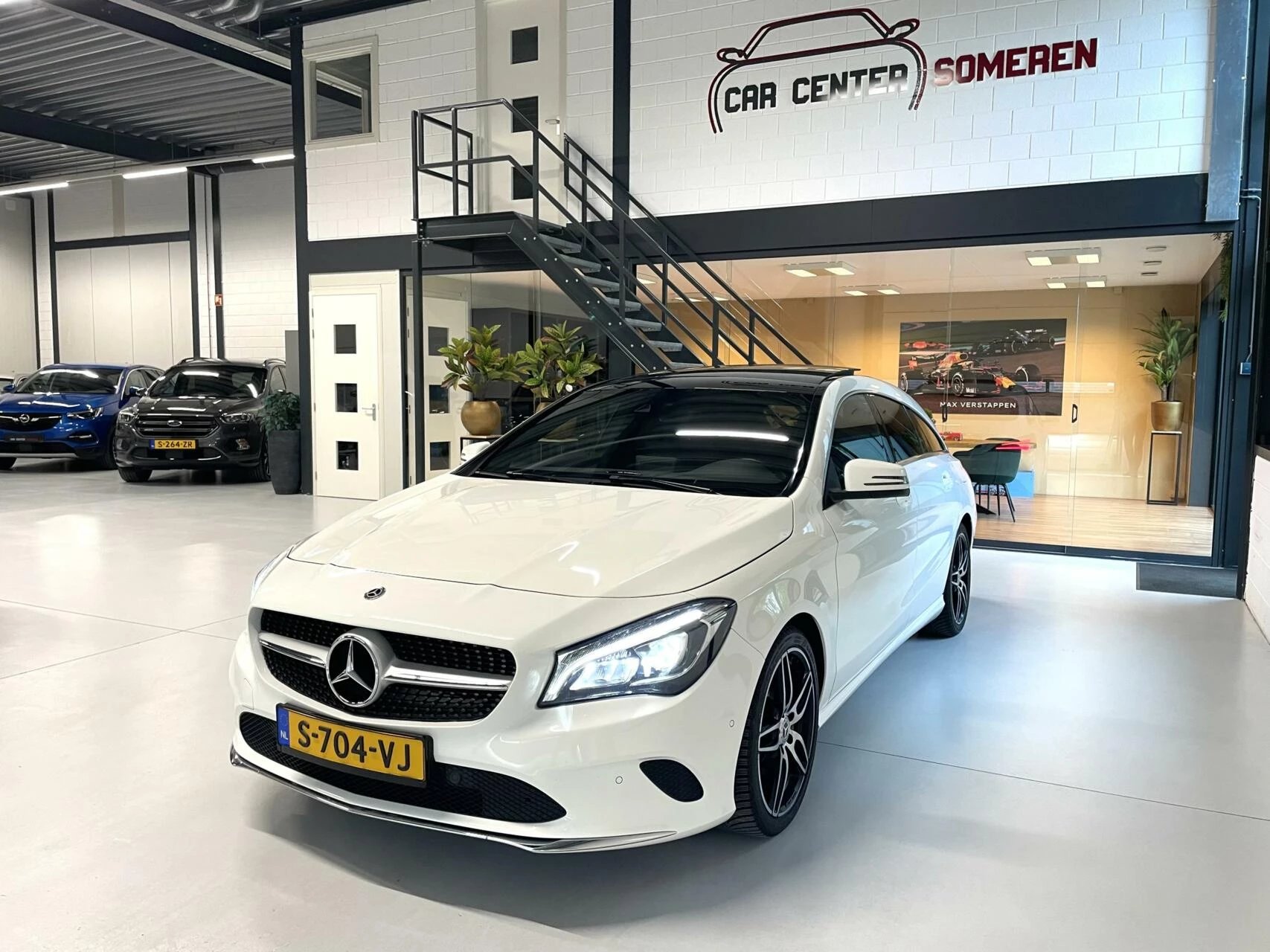 Hoofdafbeelding Mercedes-Benz CLA