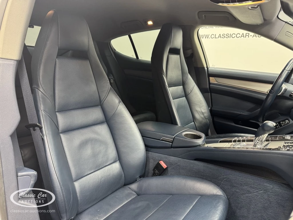 Hoofdafbeelding Porsche Panamera