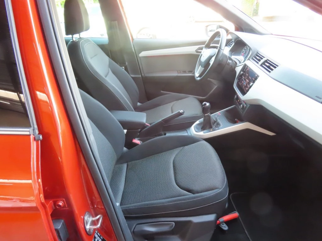 Hoofdafbeelding SEAT Arona