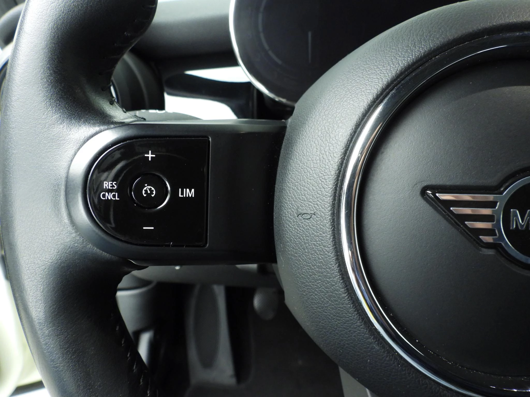 Hoofdafbeelding MINI 3-deurs