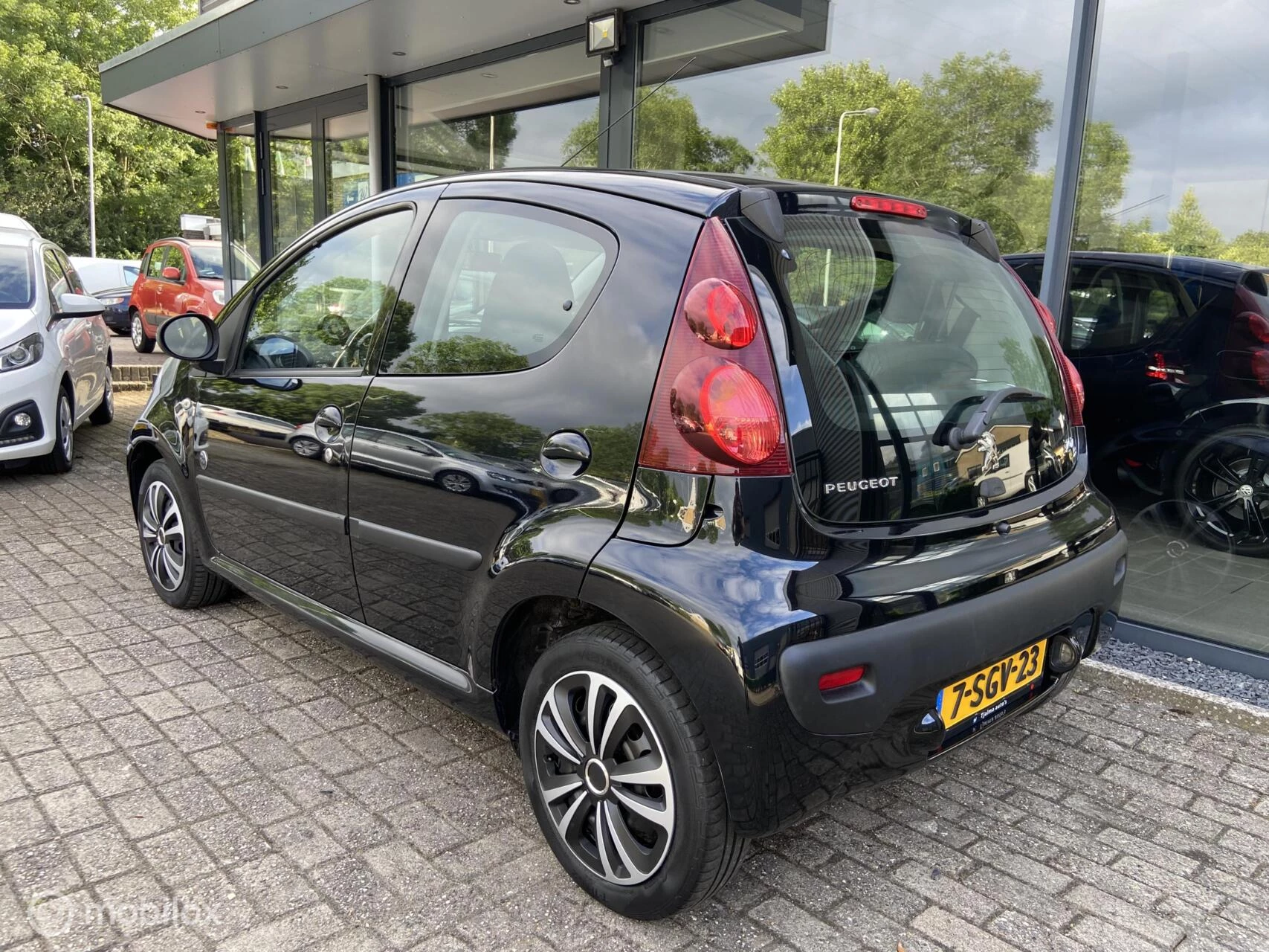 Hoofdafbeelding Peugeot 107