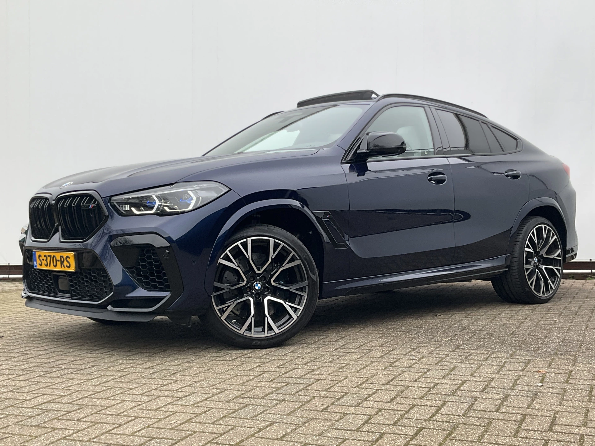 Hoofdafbeelding BMW X6