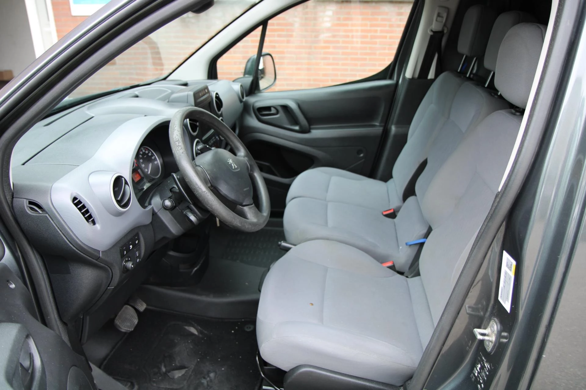 Hoofdafbeelding Peugeot Partner