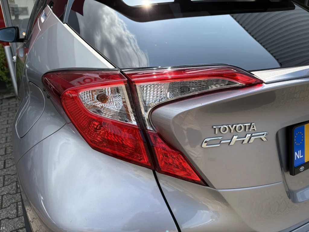 Hoofdafbeelding Toyota C-HR