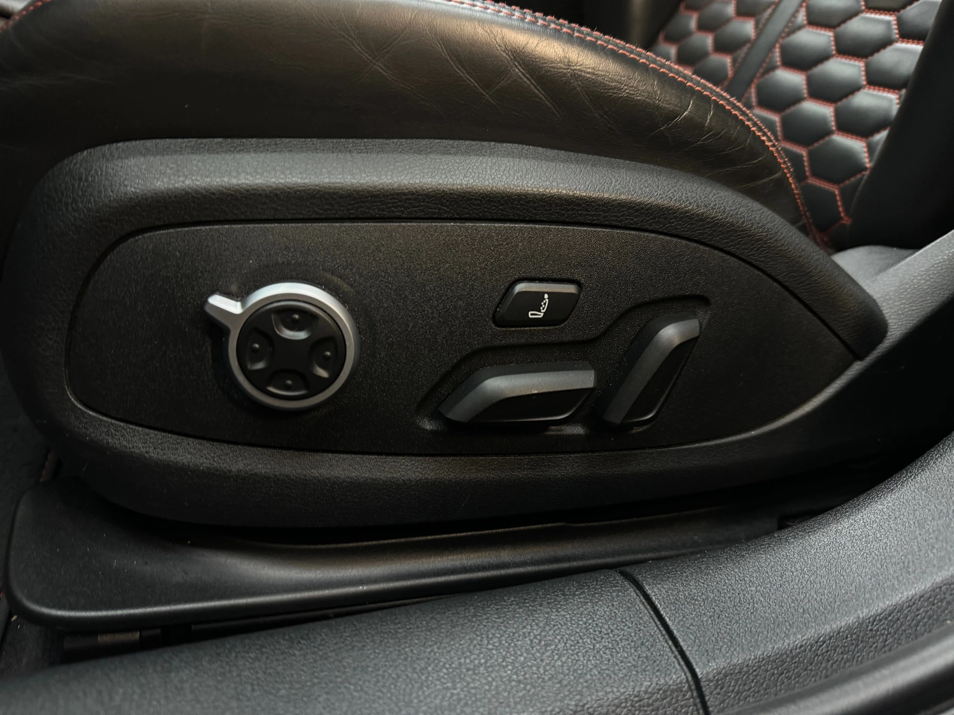 Hoofdafbeelding Audi RS4