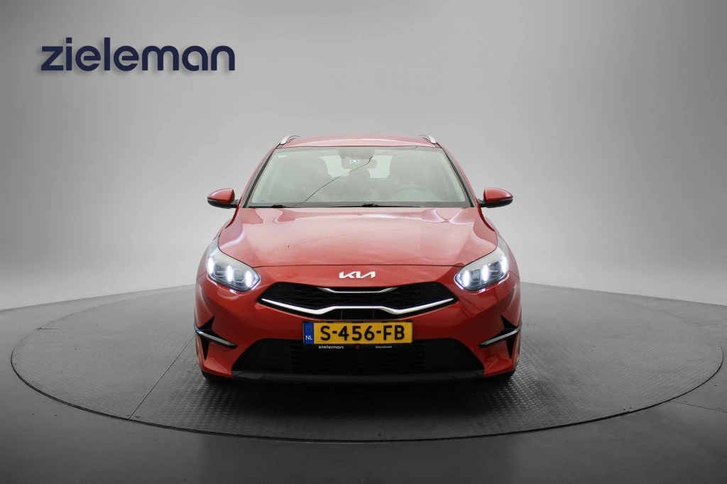 Hoofdafbeelding Kia Ceed