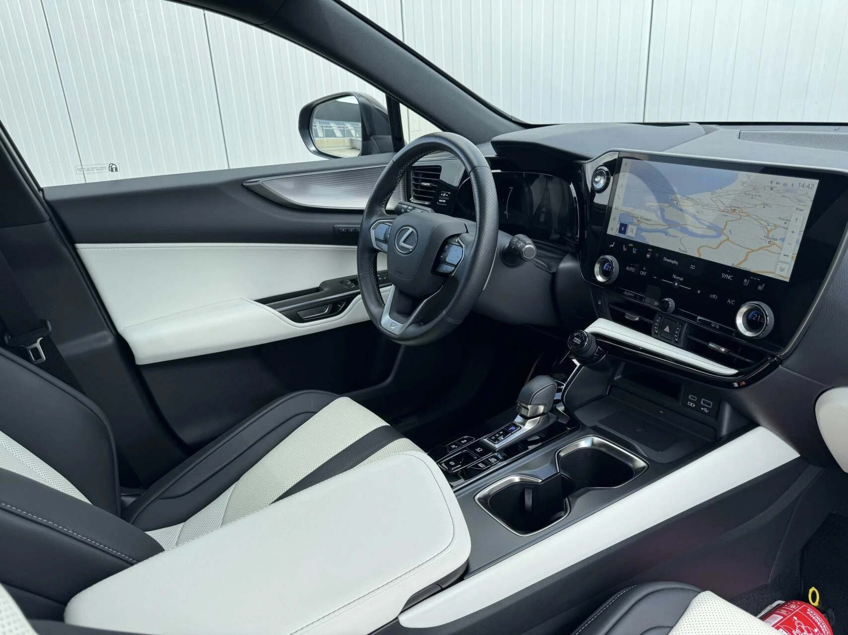 Hoofdafbeelding Lexus NX