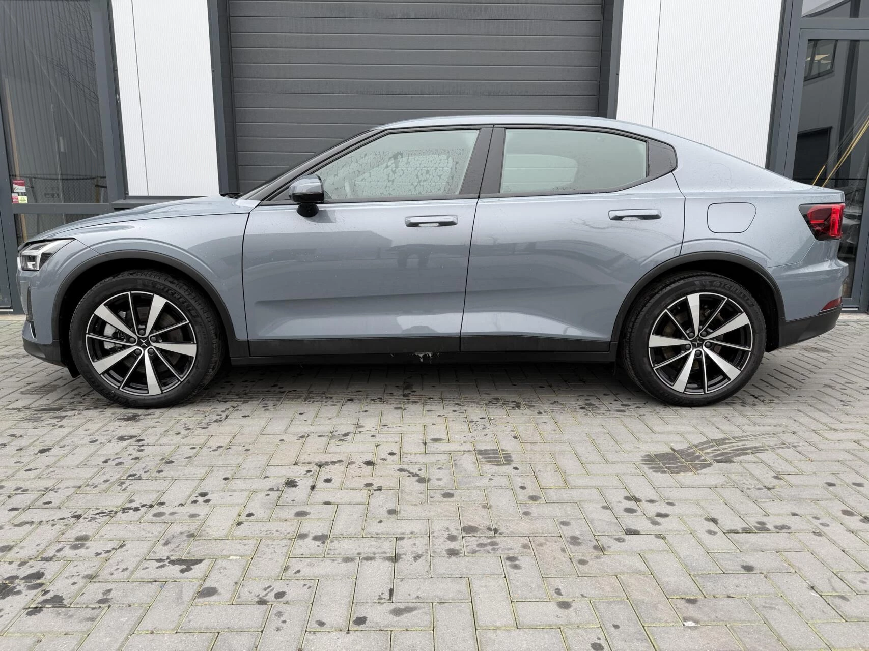 Hoofdafbeelding Polestar 2