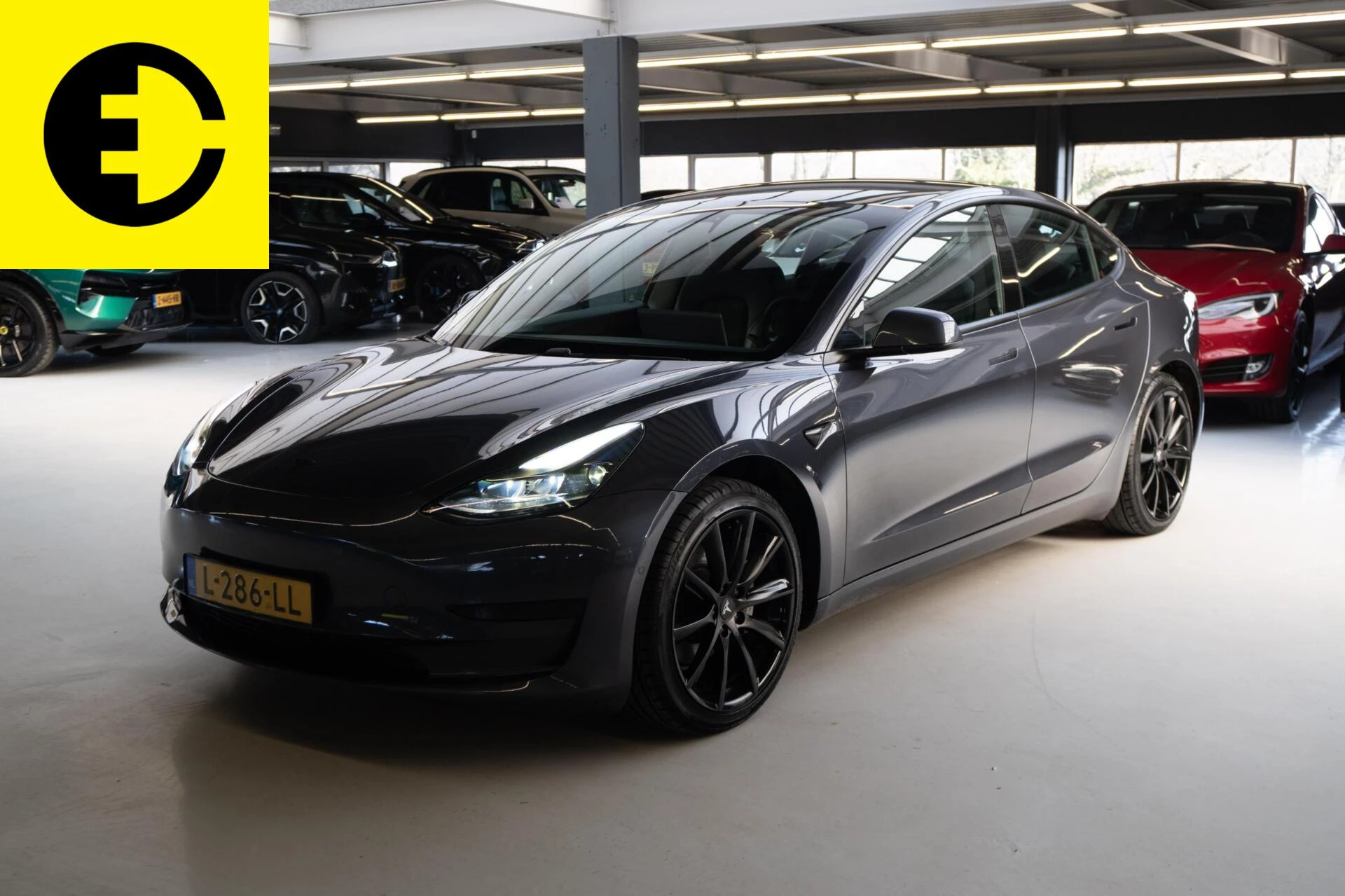 Hoofdafbeelding Tesla Model 3