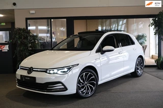Volkswagen Golf 8 1.5 eTSI Style DSG Pano Led Navi ACC
