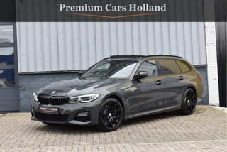 BMW 3 Serie Touring 330e M-Sport 292 Pk Individual Dravit Grijs Metallic Pano Navi Leder Laser Trekhaak Head-Up 19 Inch