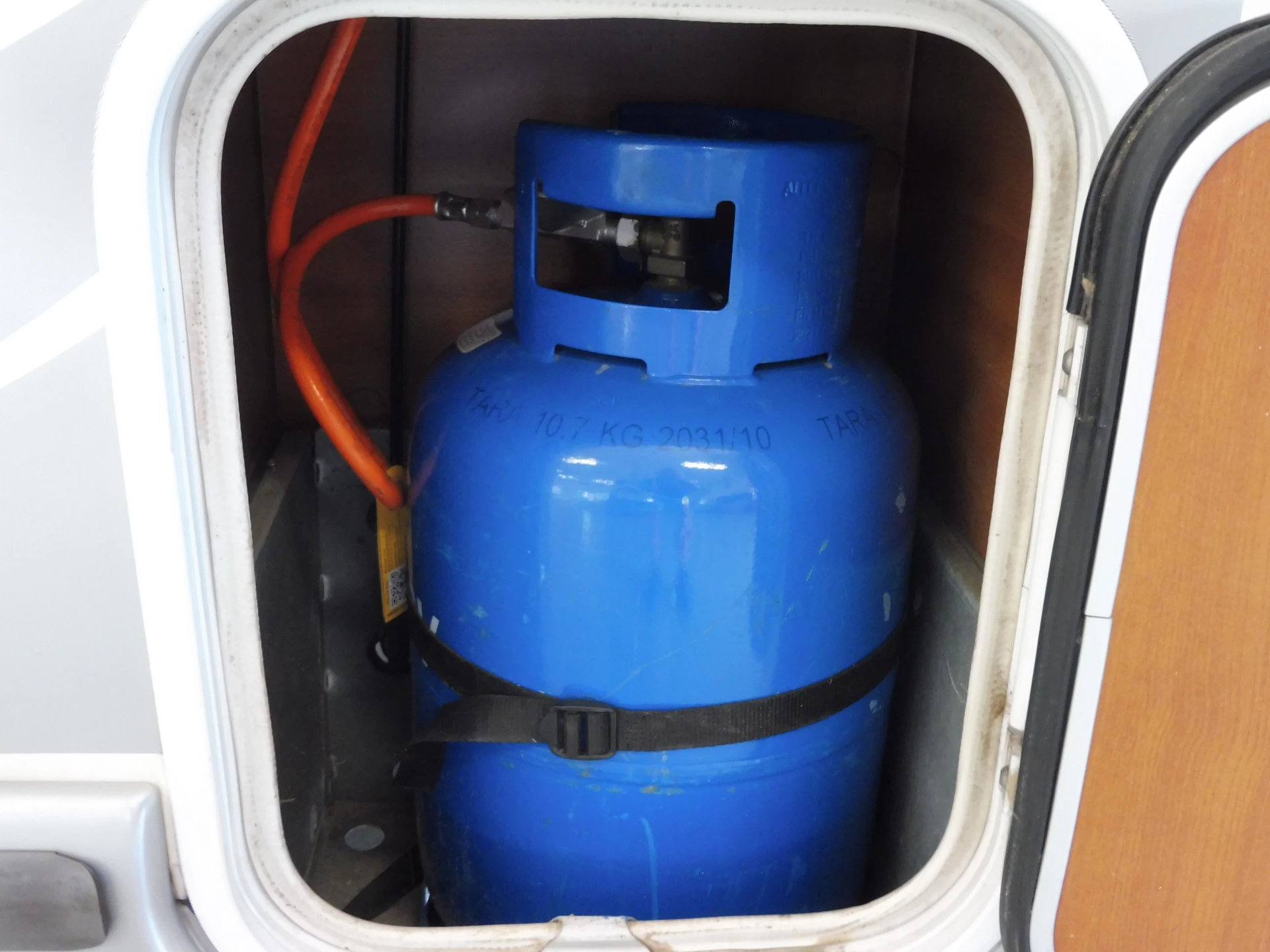 Hoofdafbeelding Challenger Mageo