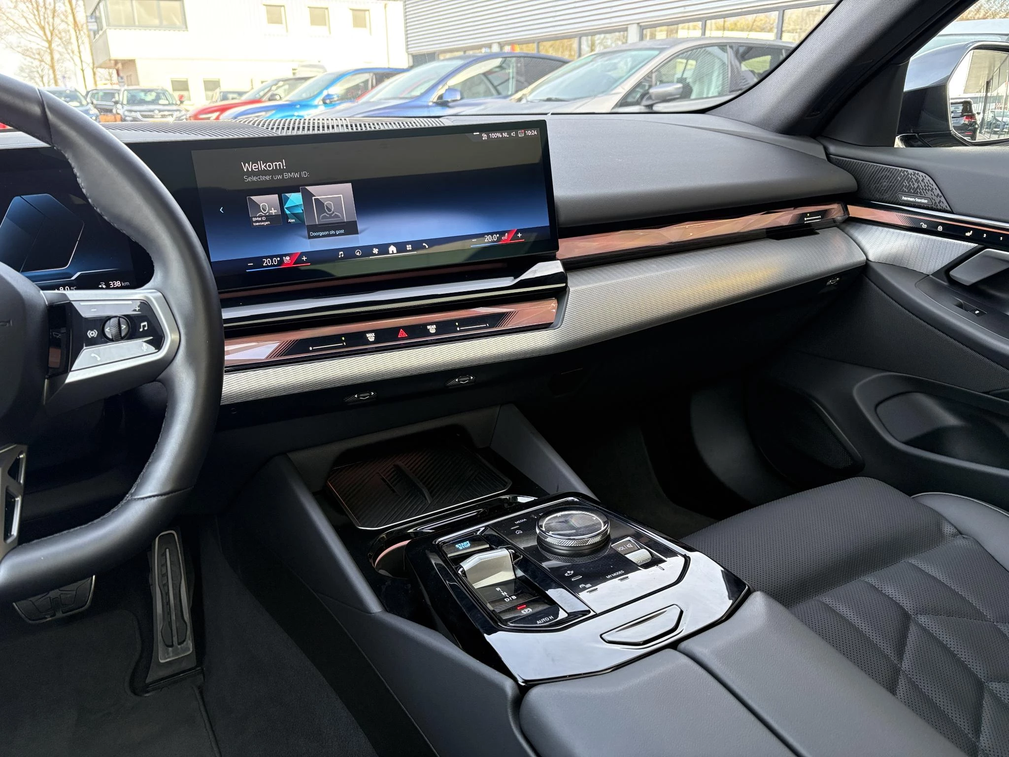 Hoofdafbeelding BMW i5