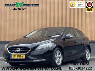 Volvo V40 1.6 D2 | Handel/Export | Airconditioning | Lichtmetaal 16'' | Cruise Control | Multifunctioneel Stuurwiel | Radio/Navigatie |
