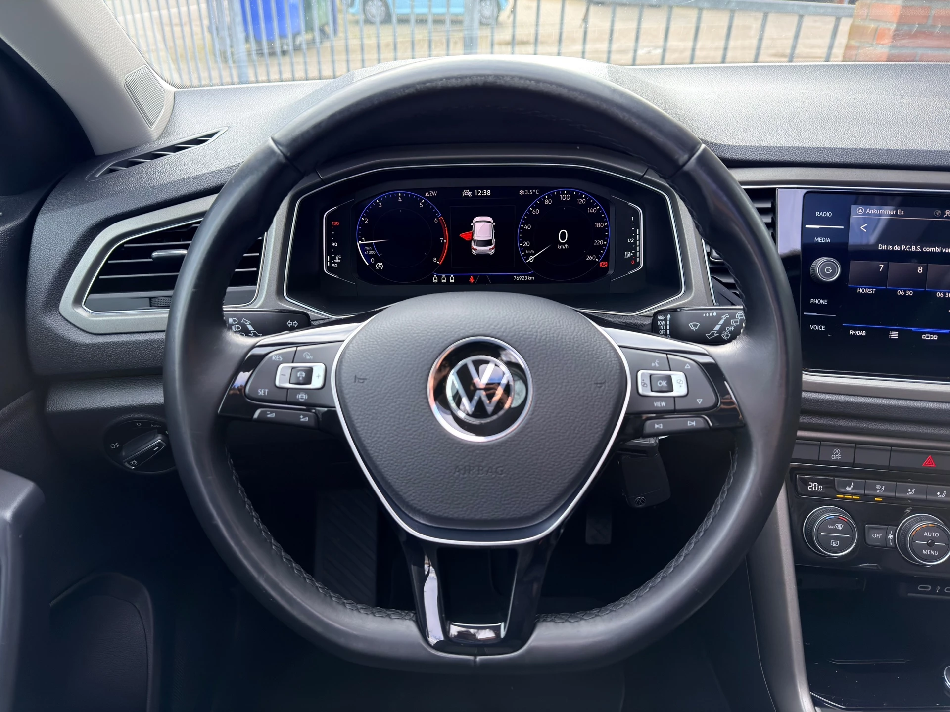 Hoofdafbeelding Volkswagen T-Roc