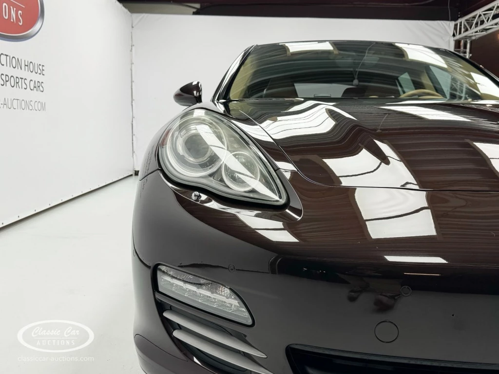 Hoofdafbeelding Porsche Panamera