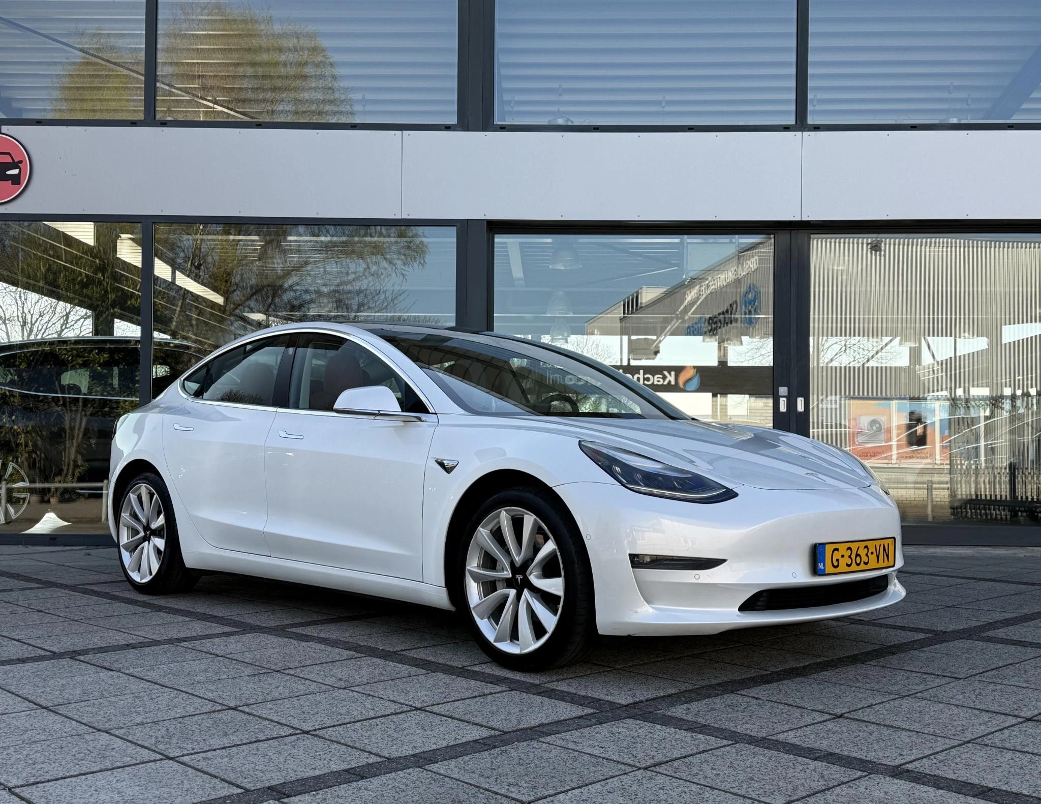 Hoofdafbeelding Tesla Model 3