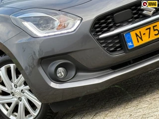 Suzuki Swift 1.2 Select Smart Hybrid - Mineral Grey - Camera/Cruise/Carplay - Topstaat