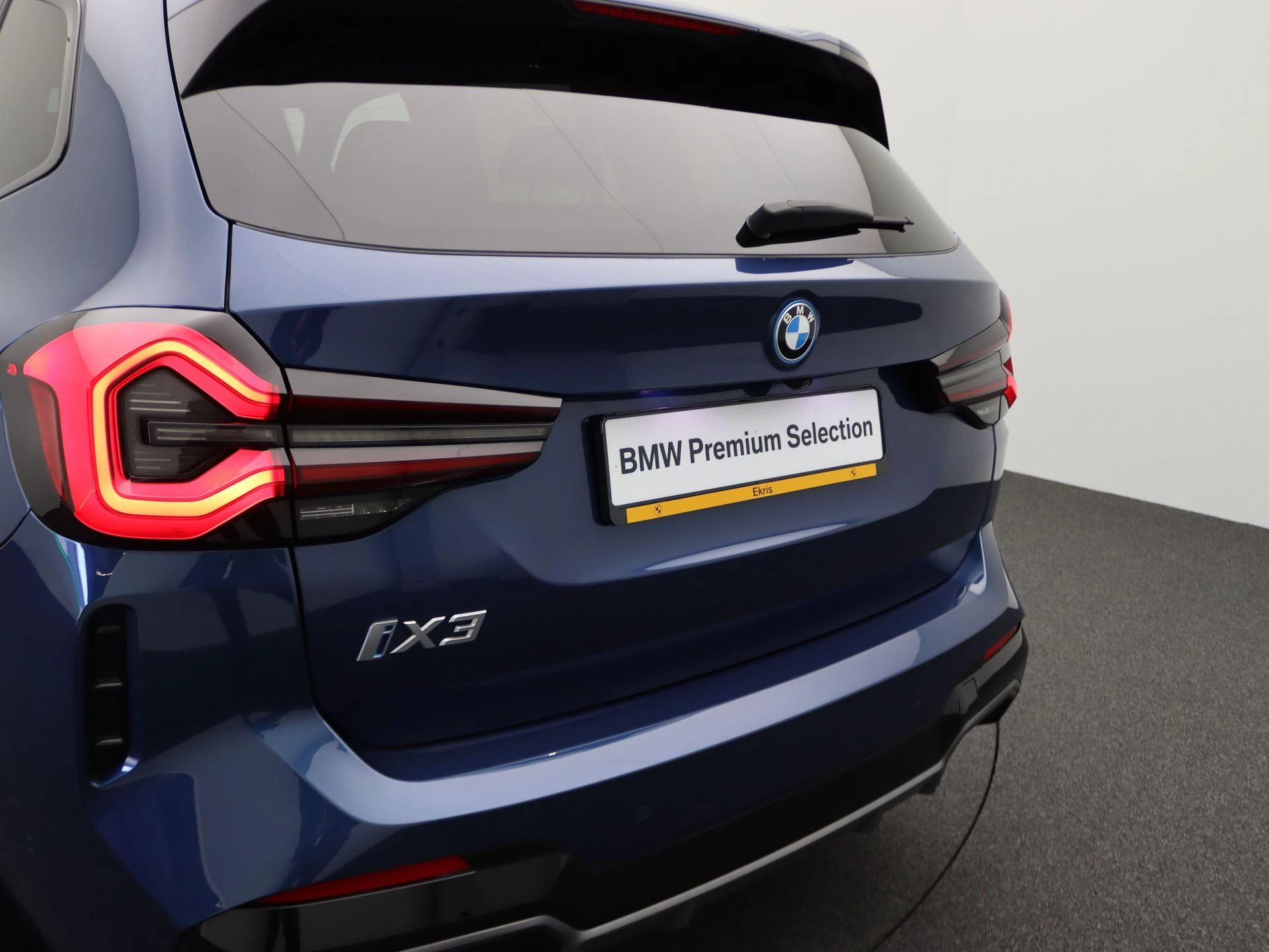 Hoofdafbeelding BMW iX3