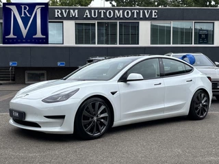 Tesla Model 3 Standard RWD Plus 60 kWh  | LFP-accu | Facelift model | Elektrische kofferbak | 19-inch velgen | Panoramadak | Autopilot | Performance spoiler | Rijklaar met 12 maanden BOVAG-garantie