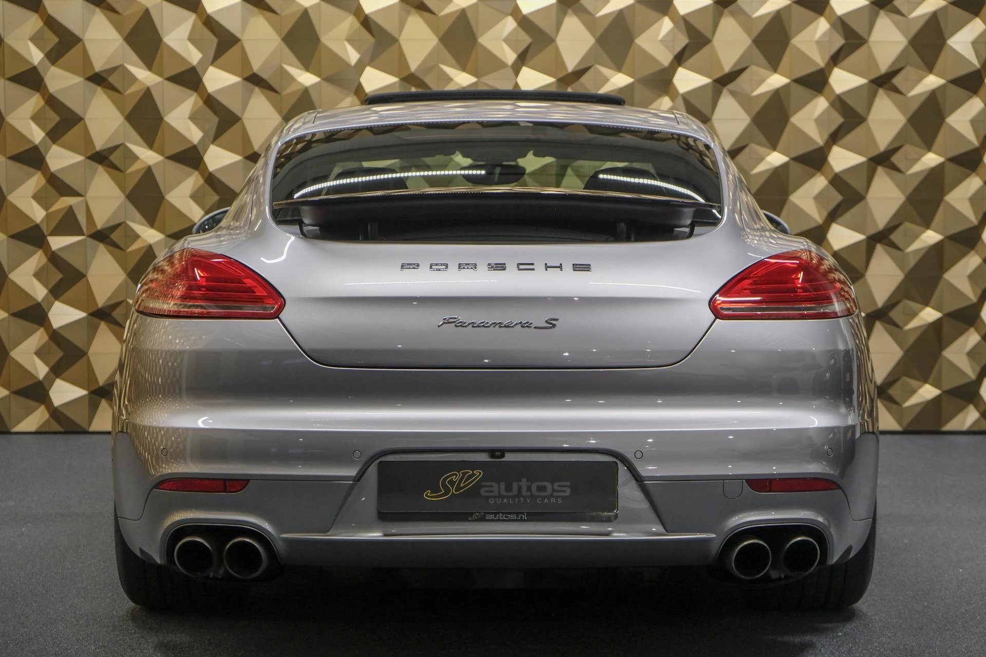 Hoofdafbeelding Porsche Panamera