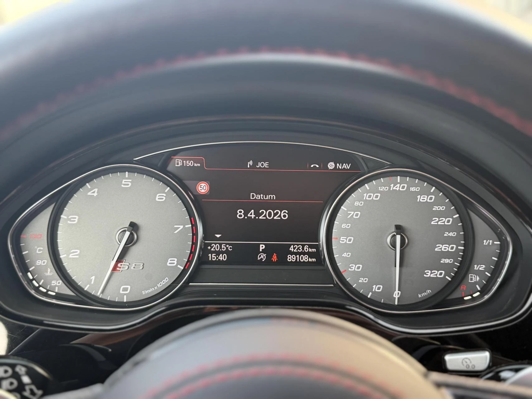 Hoofdafbeelding Audi S8