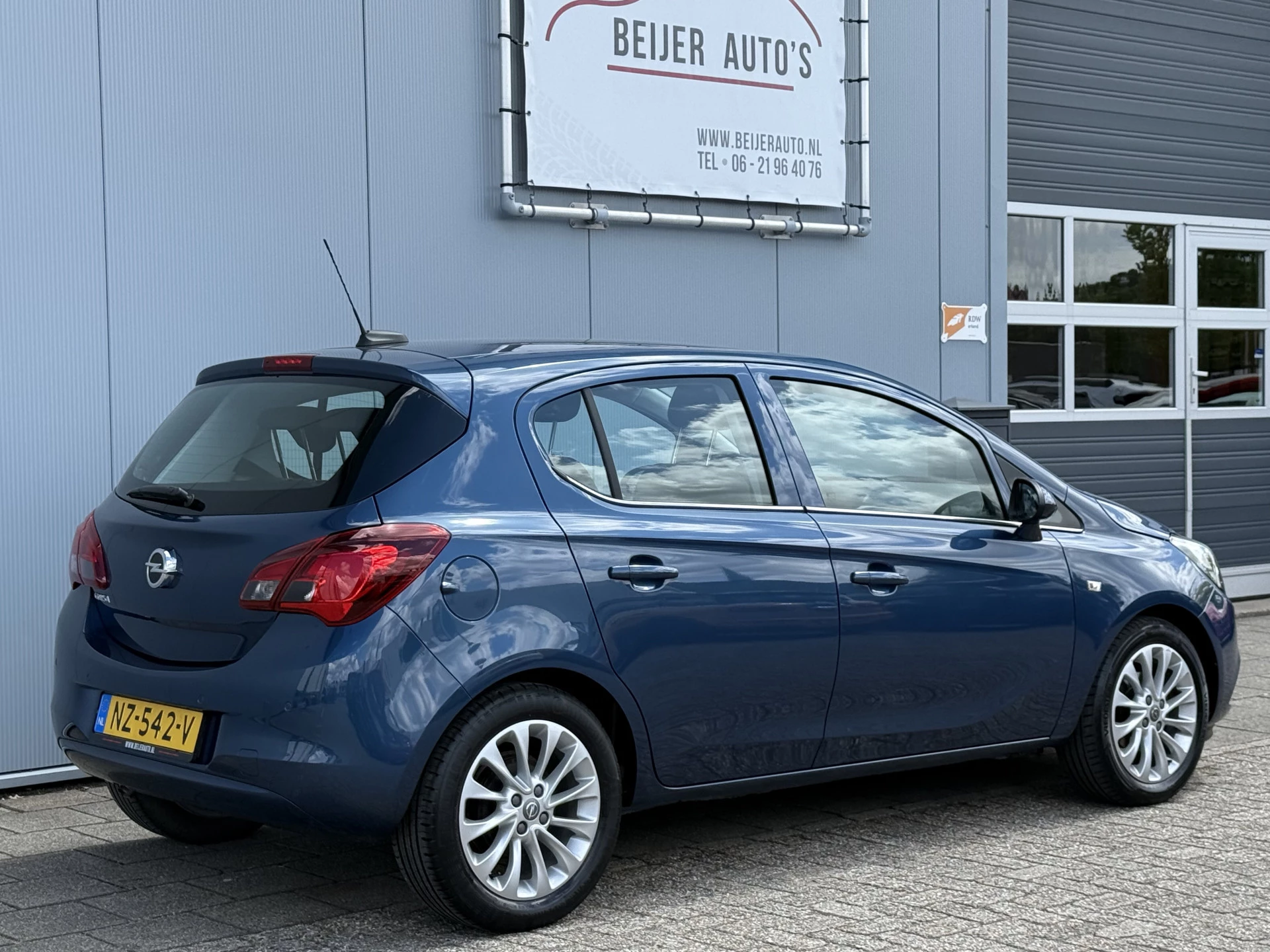 Hoofdafbeelding Opel Corsa