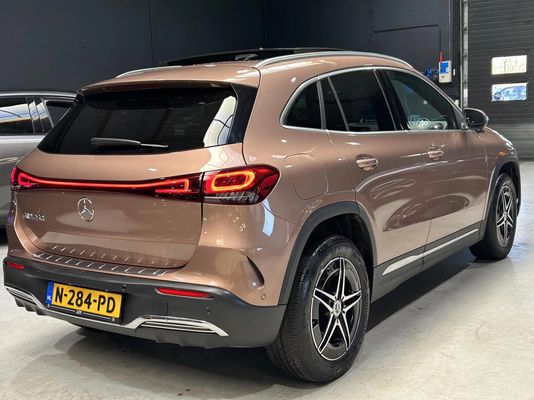Hoofdafbeelding Mercedes-Benz EQA