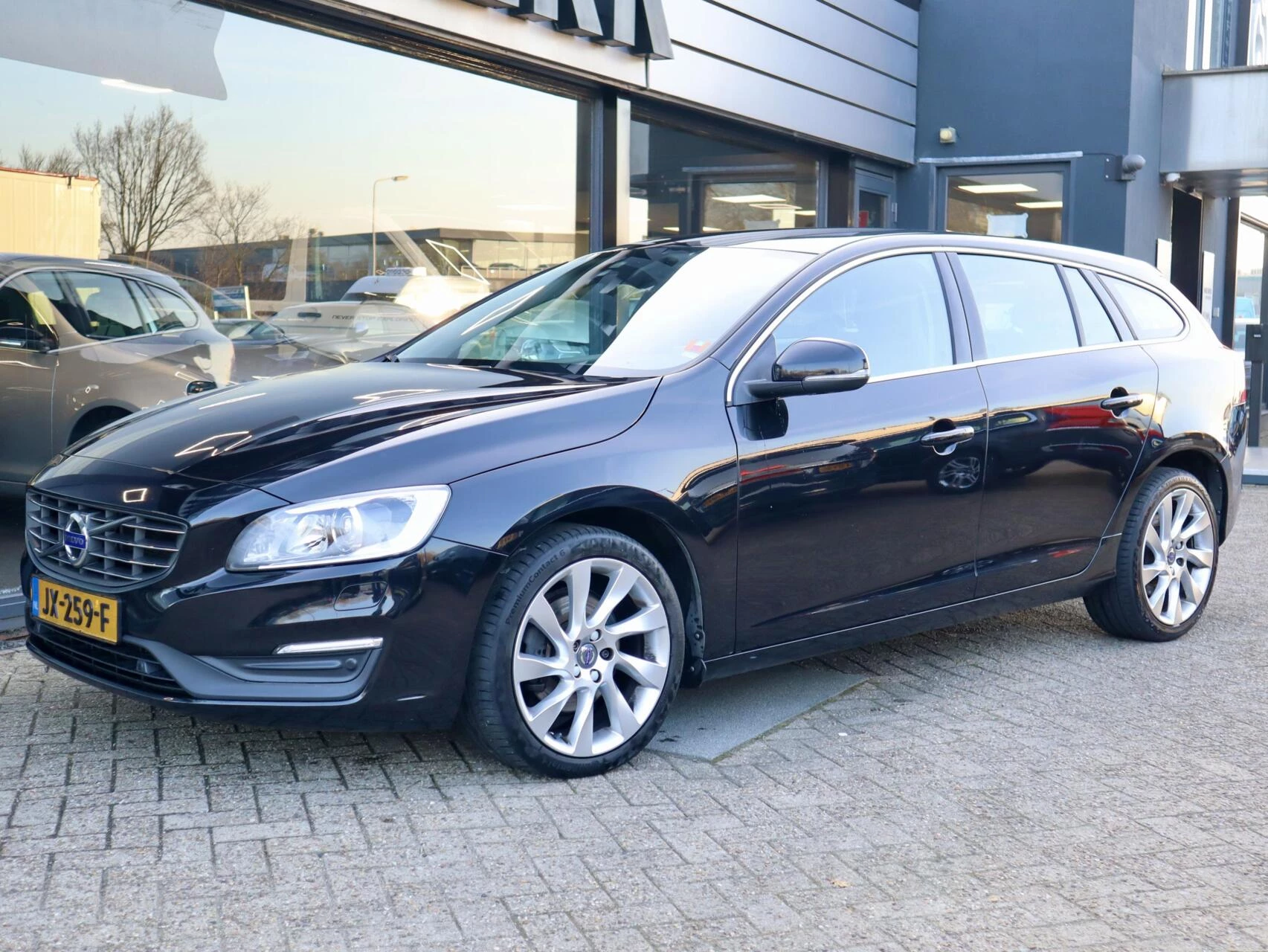 Hoofdafbeelding Volvo V60