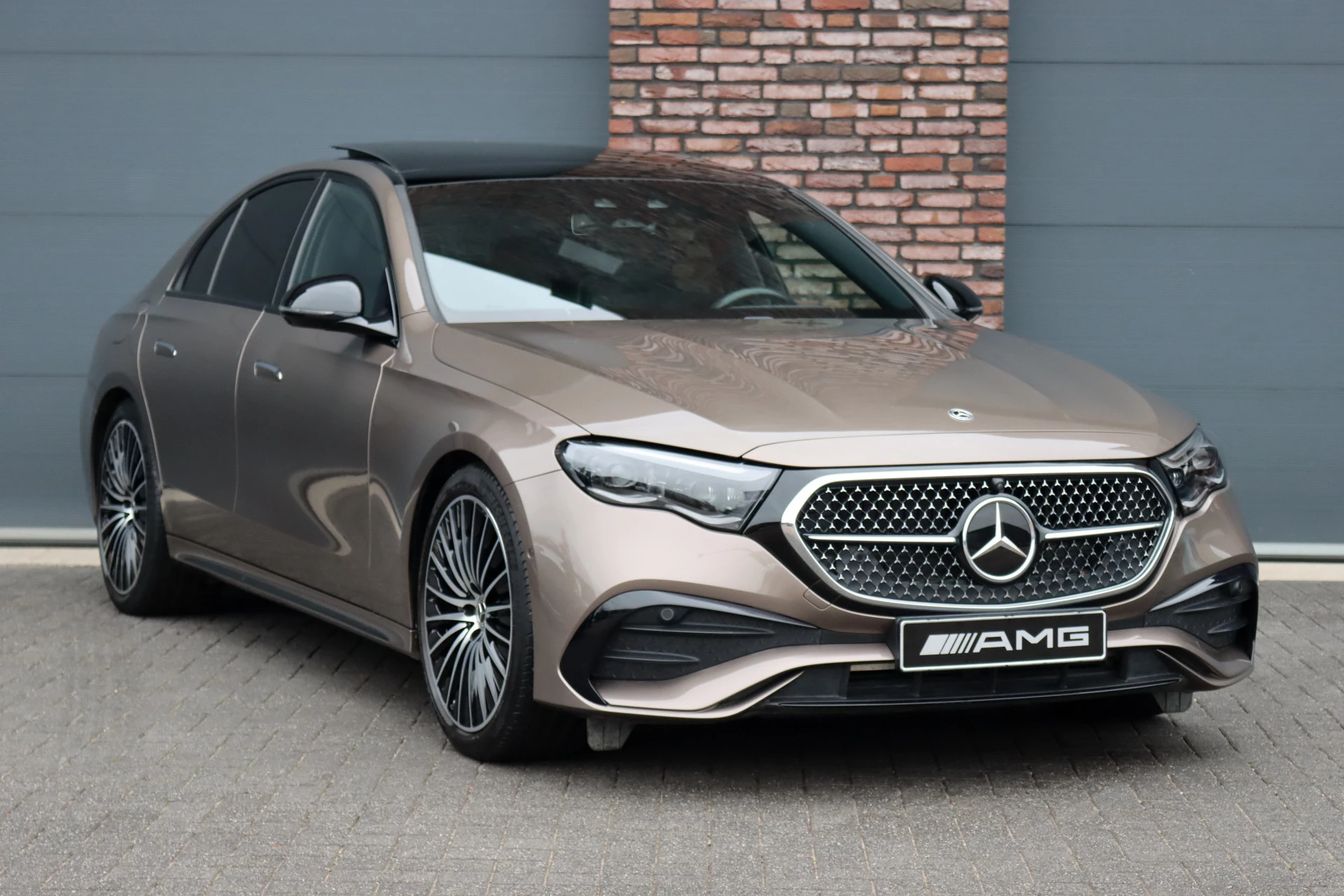 Hoofdafbeelding Mercedes-Benz E-Klasse