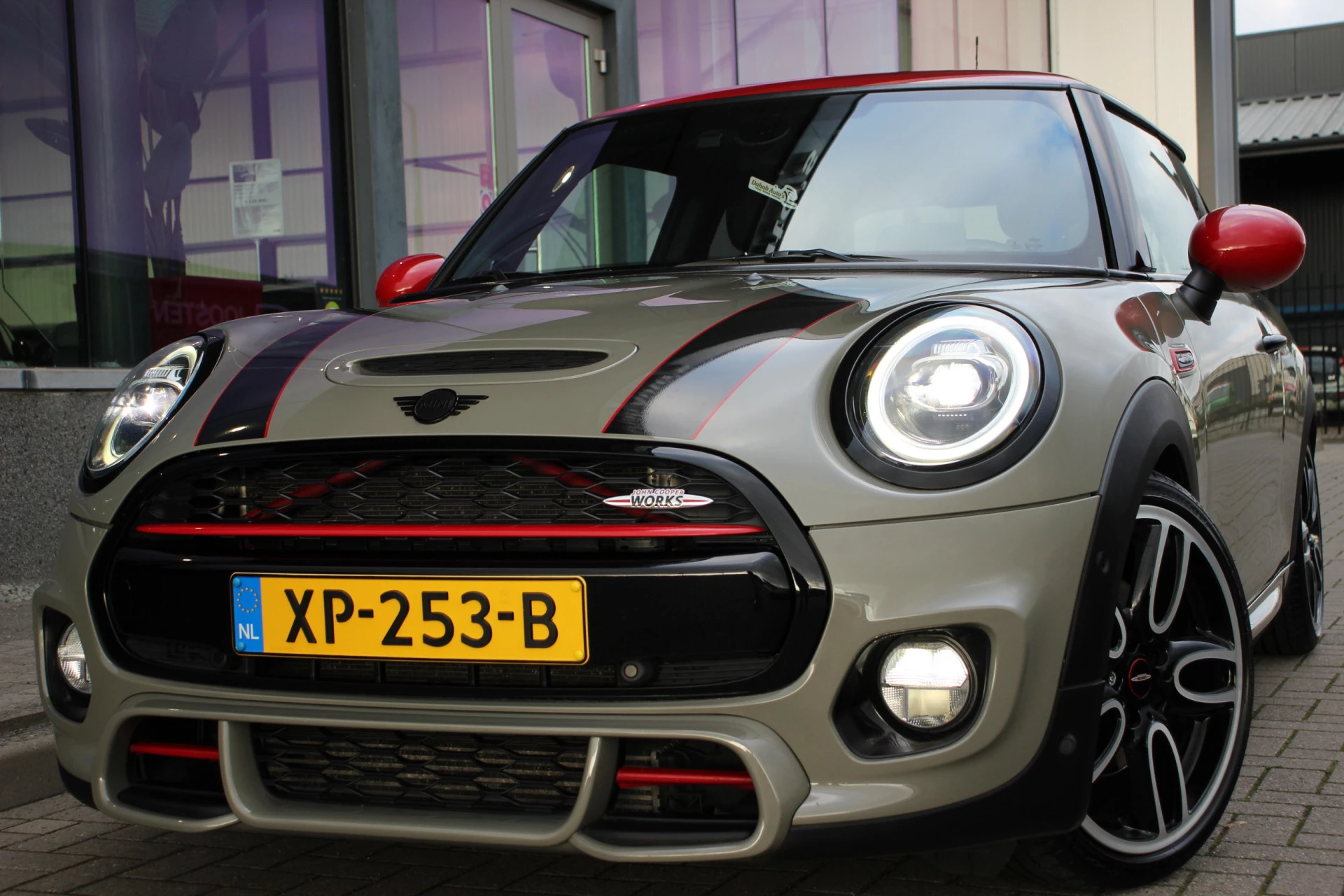 Hoofdafbeelding MINI Cooper S