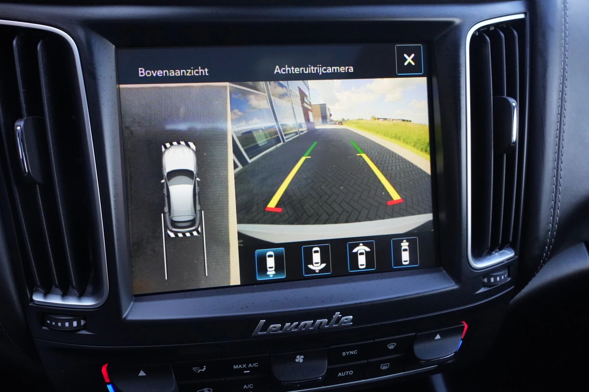 Hoofdafbeelding Maserati Levante