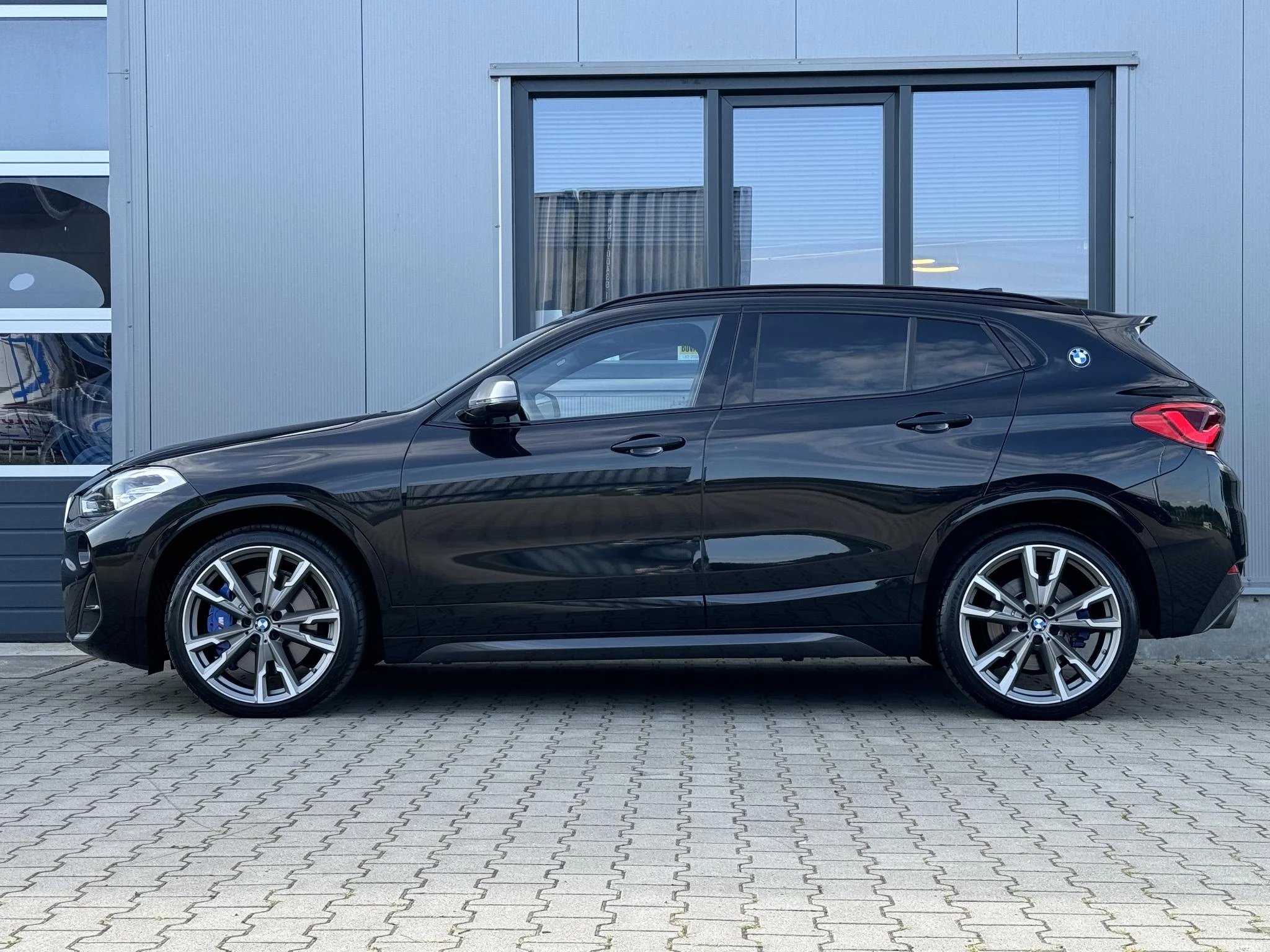 Hoofdafbeelding BMW X2