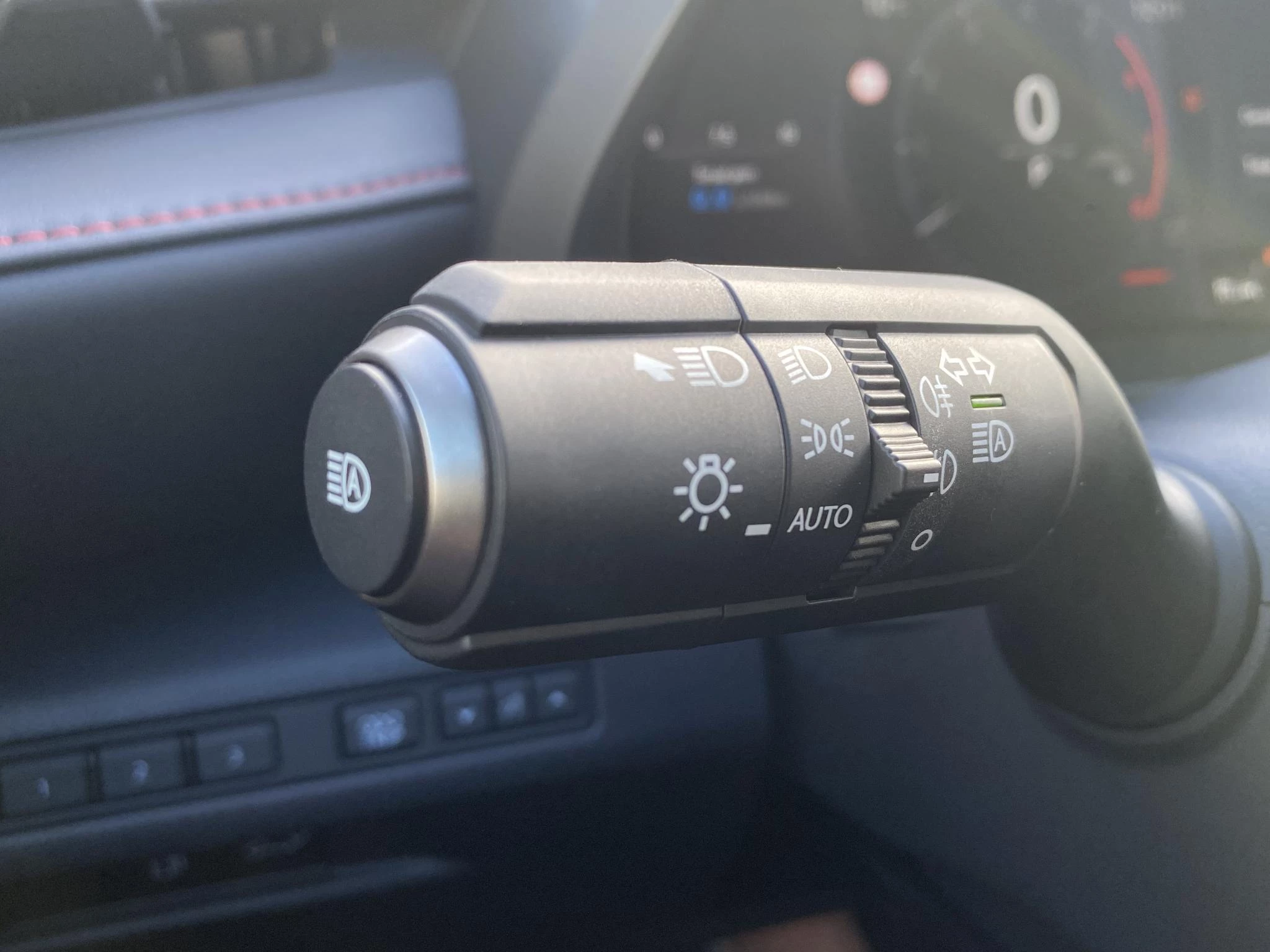 Hoofdafbeelding Lexus LBX